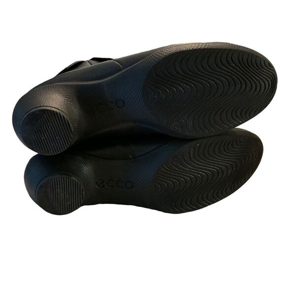 ECCO SCULPTURED 45 WOMEN'S ANKLE BOOT IN BLACK - Picture 10 of 11